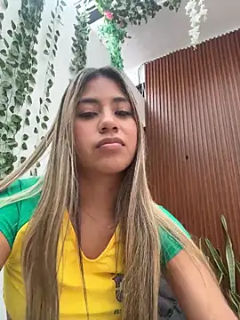 Kimmiebellarie webcam