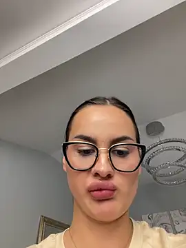 BabyyGirll_ webcam