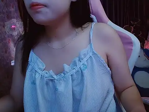Julie_Ulie webcam