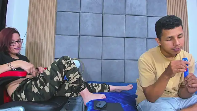 ScarletANDdimitry webcam