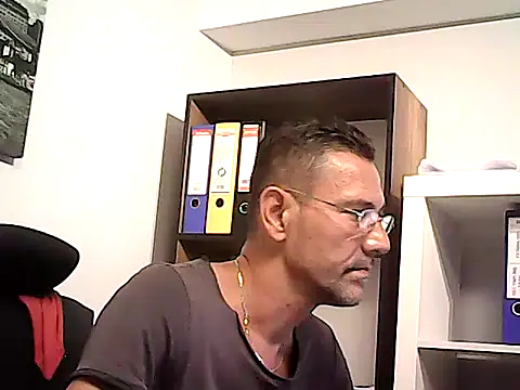mastercharisma35 webcam