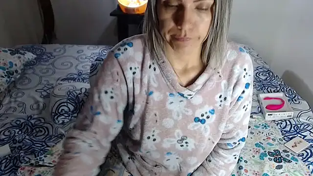 Chantal_hott webcam