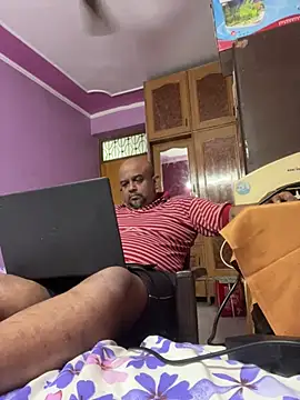 Dick_6inches_Delhi webcam