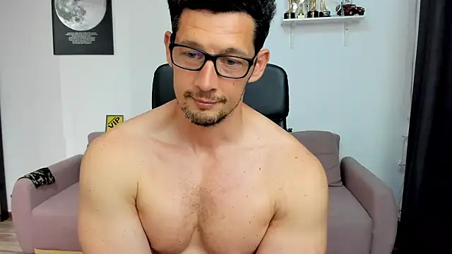 BrutusK08 webcam