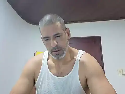 jackbigcock11 webcam