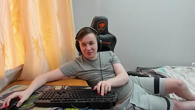 iliaskrislove live sex cam