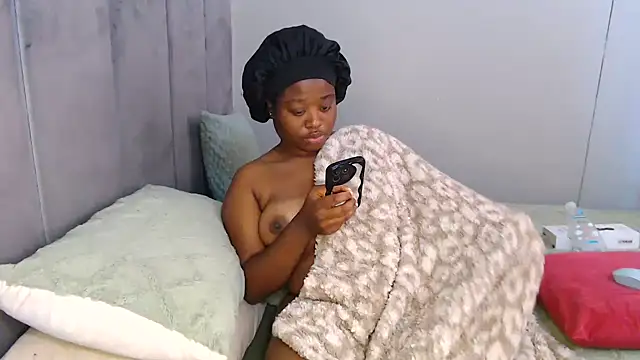 Sexyboobs330 webcam
