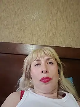 SelinaLovqx webcam