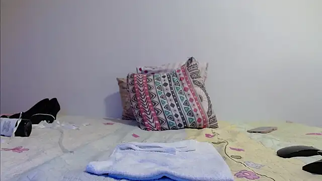 ThaliaGray_ webcam