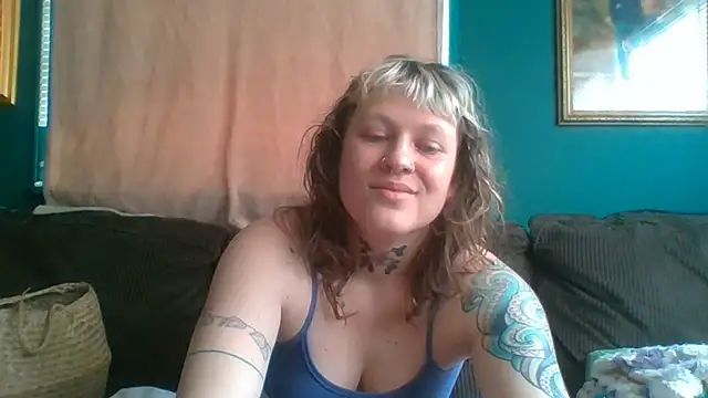 RosieSwitchBitch webcam