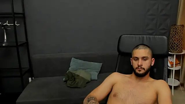 TroyWadee webcam