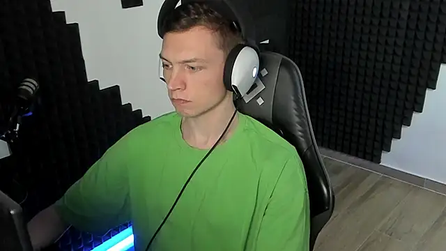 More_than_friend webcam