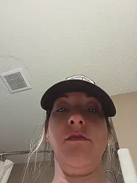 missbellastar webcam