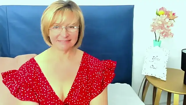 MarieneHot webcam