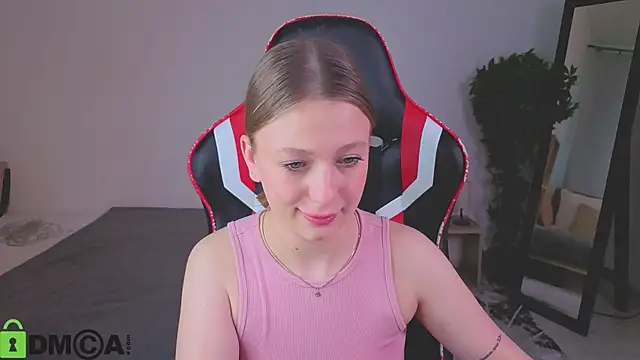 BeatriceLoven webcam