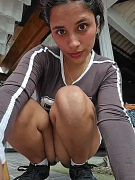 lorena_mcfly (F young) - FUCK pussy😻in the pool💦  TICKET SHOW