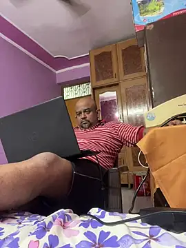 Dick_6inches_Delhi