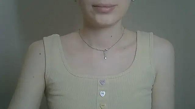 ViraVrema live cam on StripChat