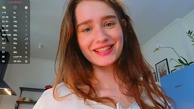AliviaWithLove live sex cam