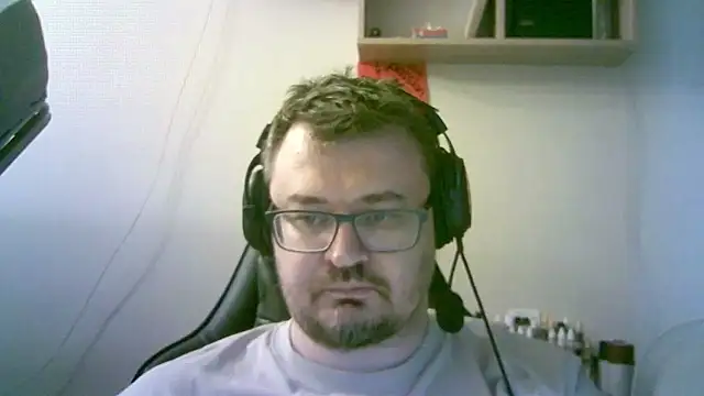SirAbuser webcam