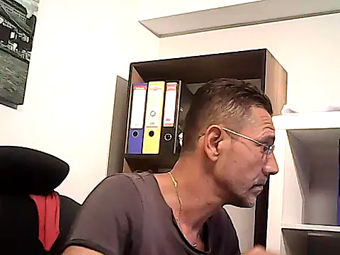 mastercharisma35 webcam