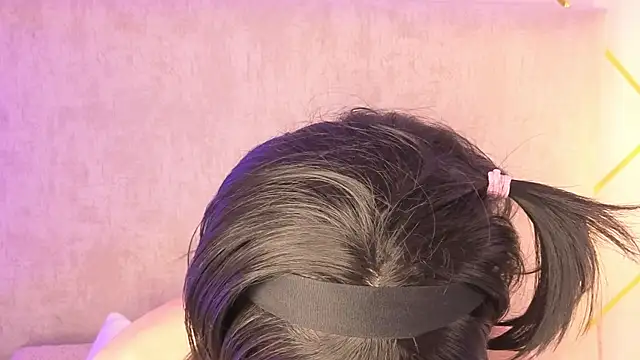 モデル: Nioki_