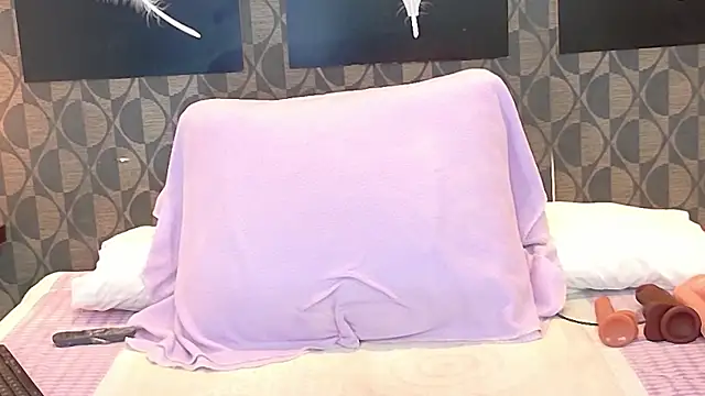 ScarleetSmith webcam