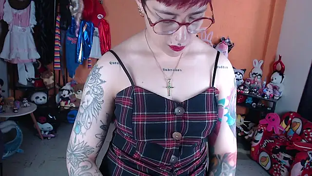 MissMiia2 webcam