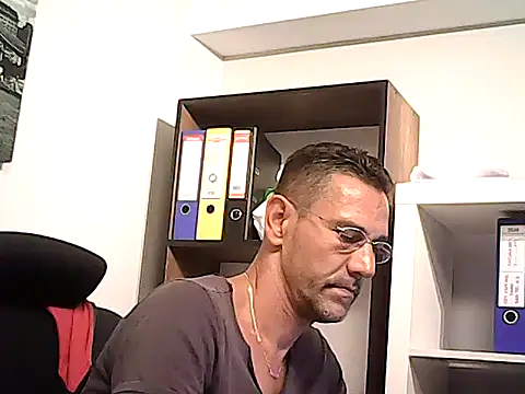 mastercharisma35 webcam