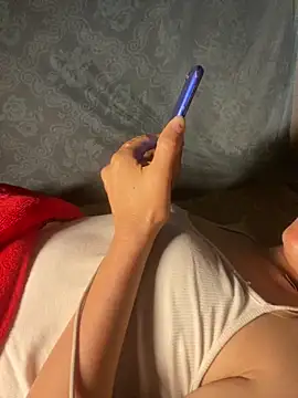 Linda-babyy webcam
