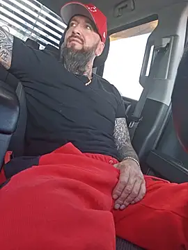 Beardedtattood webcam