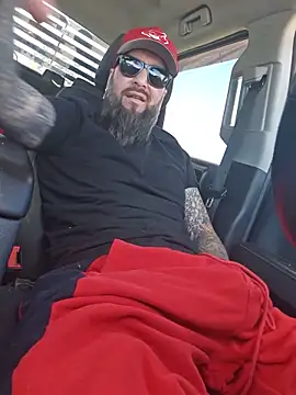 Beardedtattood webcam