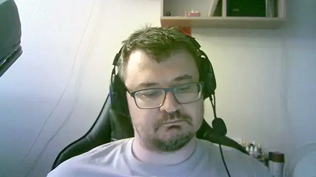 SirAbuser webcam