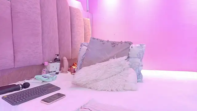 LoveQueen2 webcam