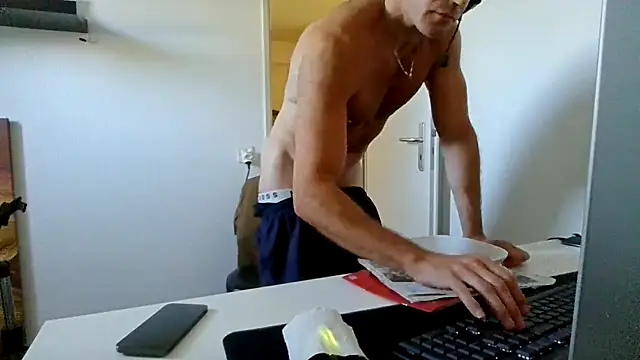 alpha-hunk webcam
