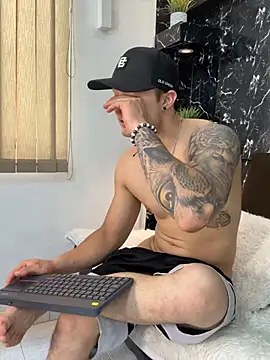Alexander_ferre webcam