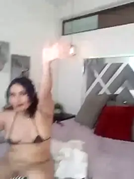 Liily_Foxxy webcam