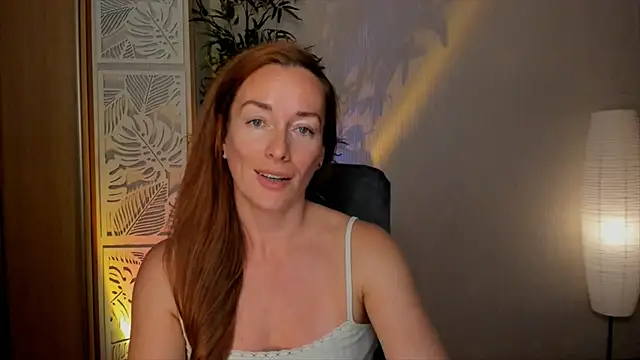 RebeccaMartinez webcam