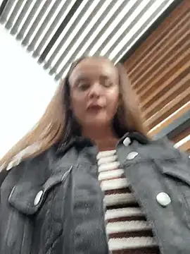 KristiRich webcam