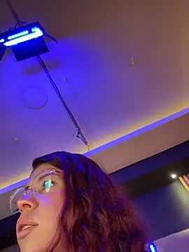 MiaTorres4 webcam