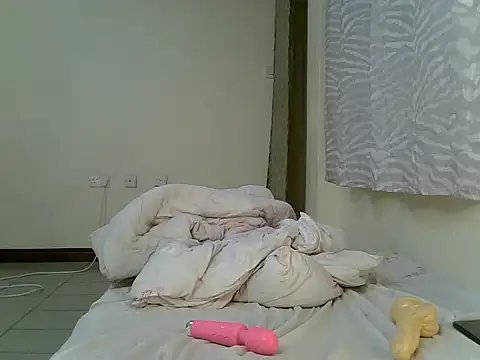 Sweetbrowna webcam