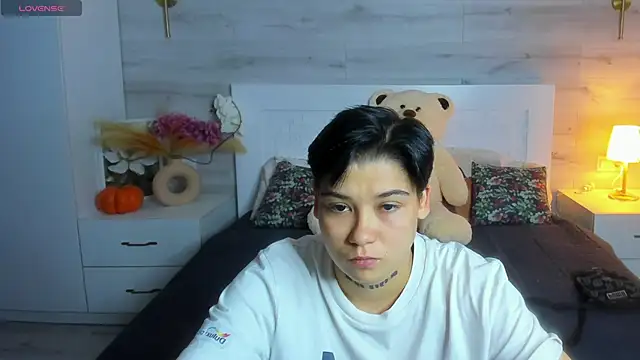 ToxicRosse webcam