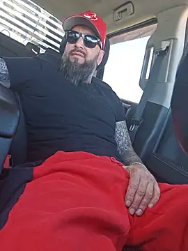 Beardedtattood live sex cam