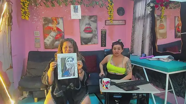 lesbiancuple webcam