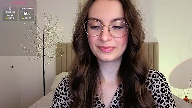 Real_cutie1 webcam