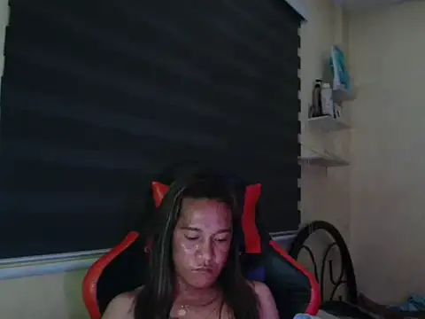 ashelyxyn69xx webcam