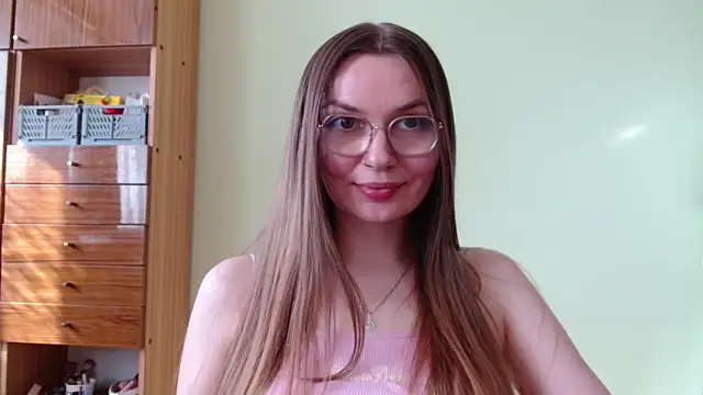 LooveELLYx webcam