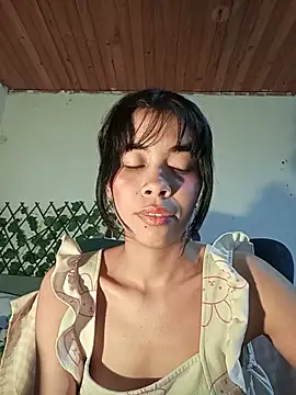 Dolli_virginpussy webcam
