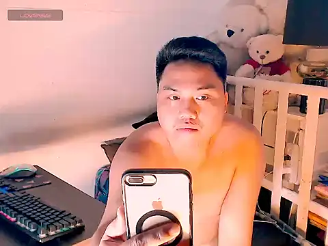 Hardking_69 live sex cam