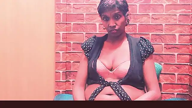 Fuckable_Nasty_MILF webcam